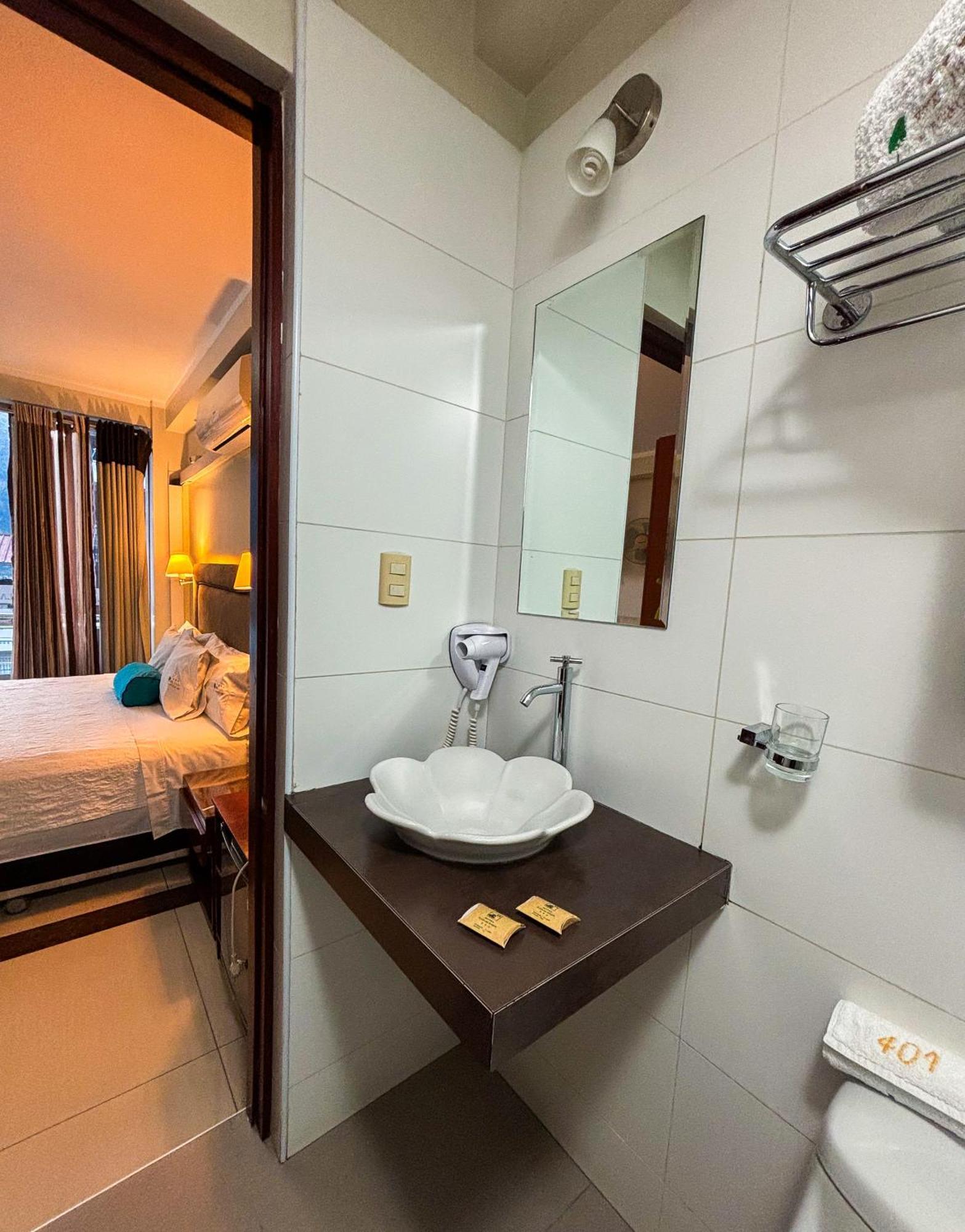 Hotel Plaza Del Bosque Inn Тінго-Марія Екстер'єр фото