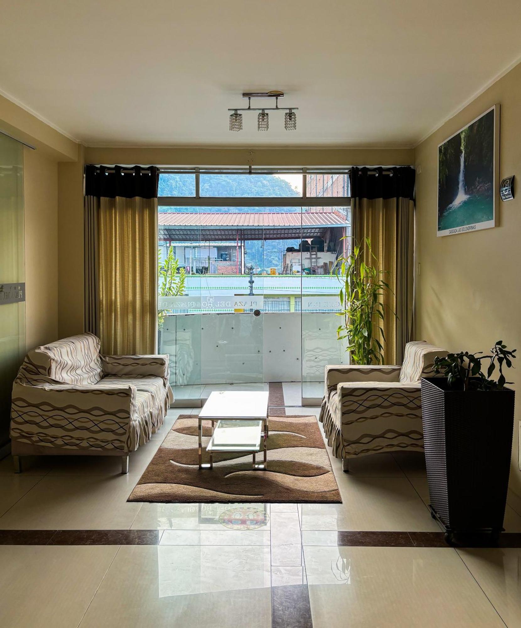 Hotel Plaza Del Bosque Inn Тінго-Марія Екстер'єр фото